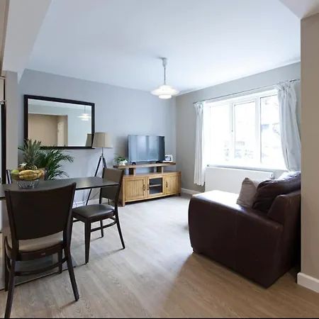 Contractor Or Business - Family Relocation - Location Harrogate