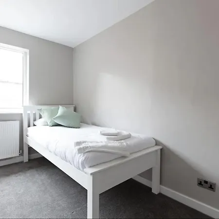 Ferienhaus Contractor Or Business - Family Relocation - Location Harrogate