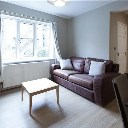 Contractor Or Business - Family Relocation - Location Harrogate